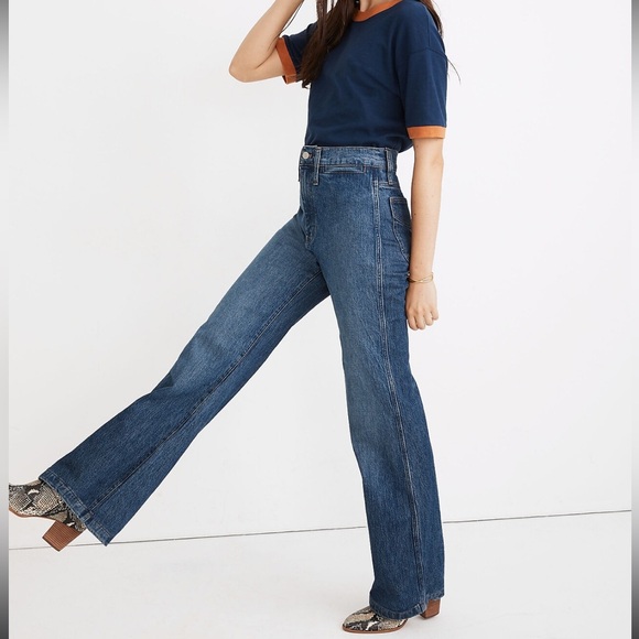 Madewell 11" High-Rise Flare Jeans in Mersey
Wash Size 24. In mint condition. - Picture 12 of 12